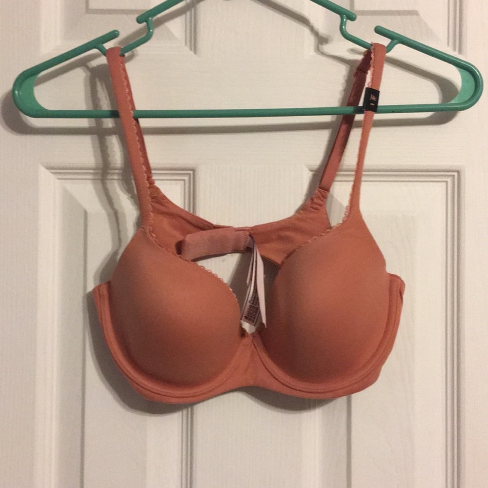 Body by Victoria secret bra NWT